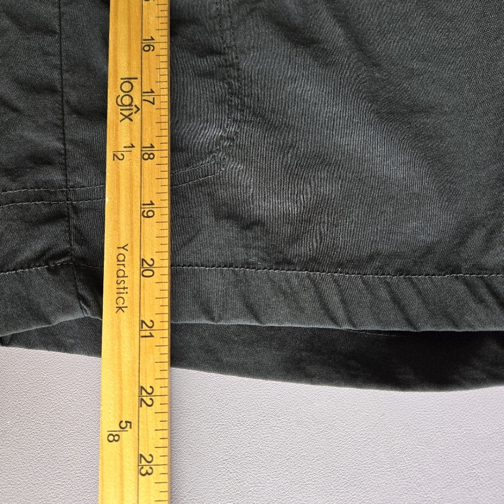 Eddie Bauer Guide Pro Shorts Men's Black Zip Cargo Pocket Nylon Stretch Size 38 - Picture 11 of 13
